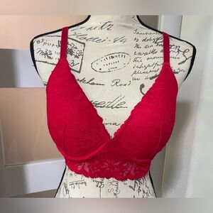 🍂 Victoria's Secret Red Lace Push Up Bralette EUC